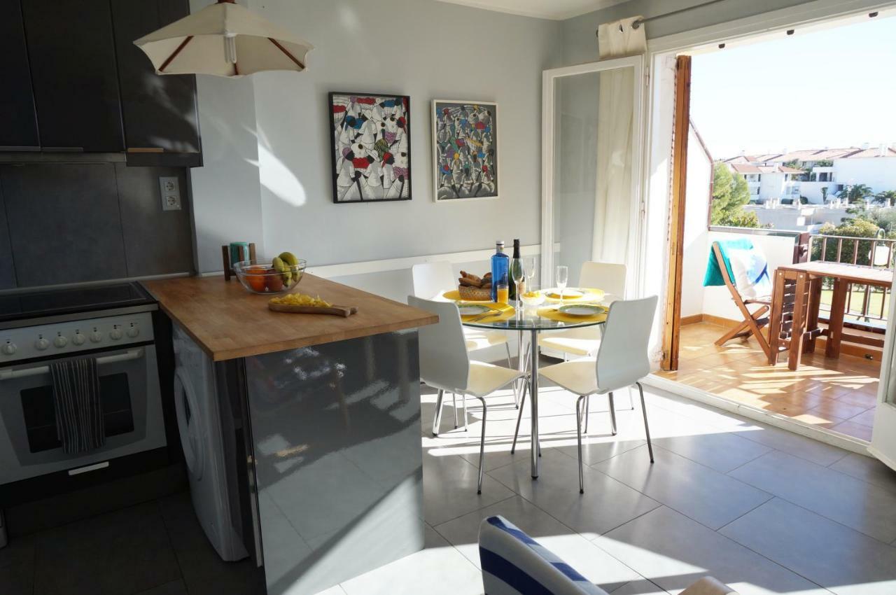 Cala Balmins Sea View Apartment Sitges Exterior photo
